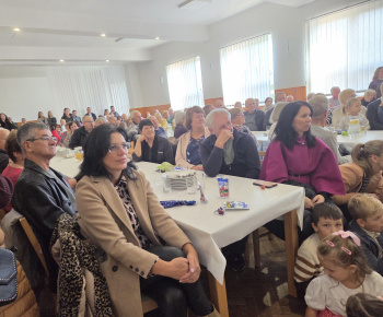 Aktuality / Deň úcty k starším  - foto